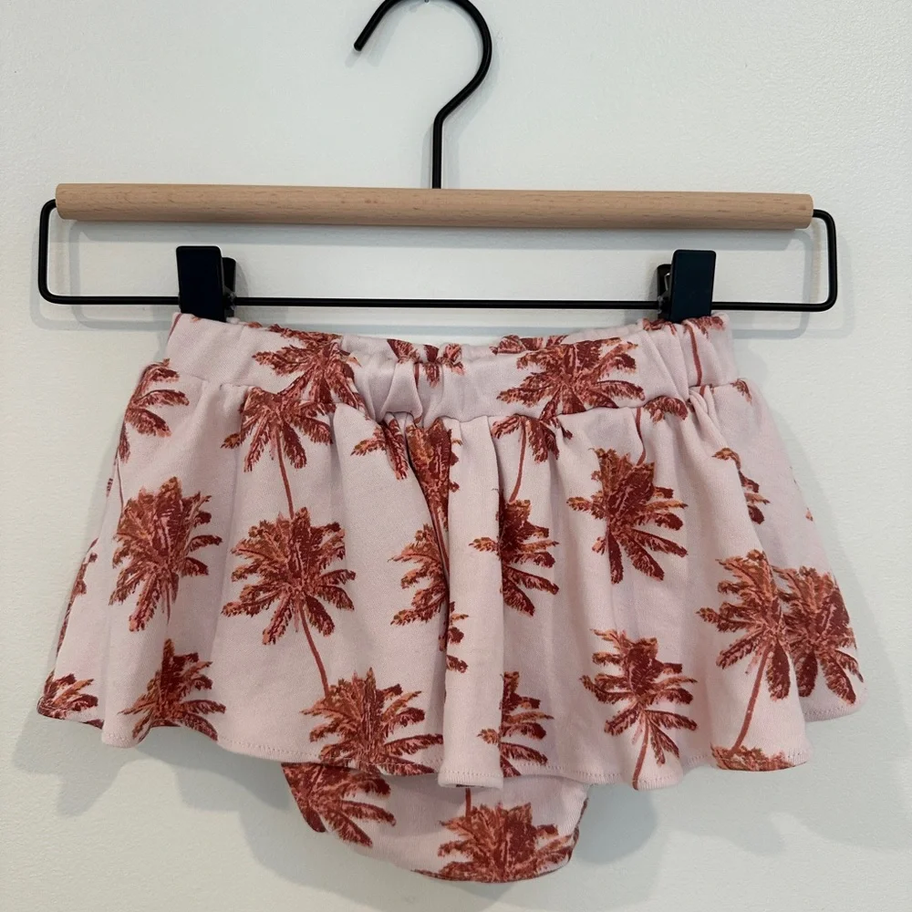 Kate Quinn Pink Skirted Bummies with Tropical Palm Print - Picture 1 of 4